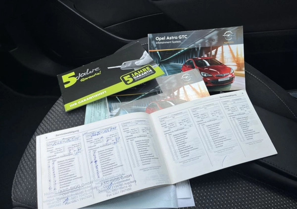 Opel Astra cena 32900 przebieg: 169000, rok produkcji 2012 z Gostyń małe 436